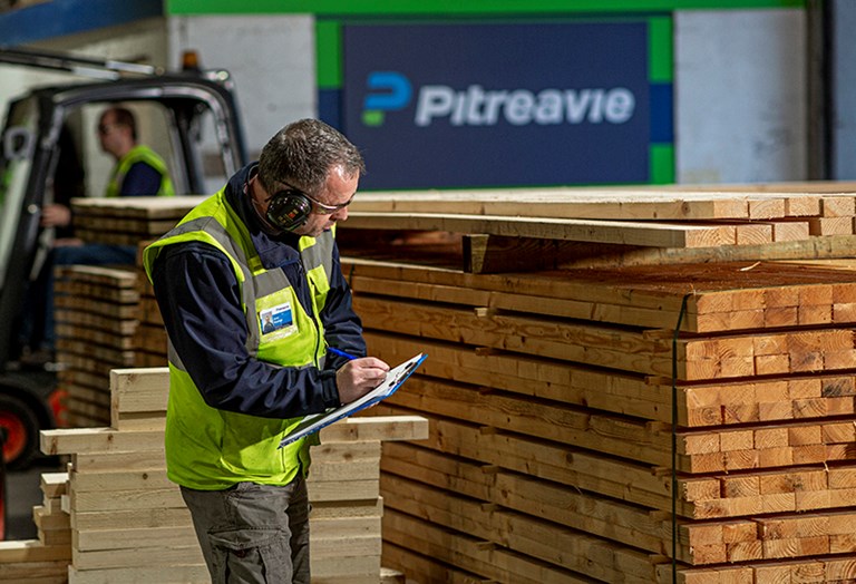 timber crates and transit flight cases timber order for manufacture